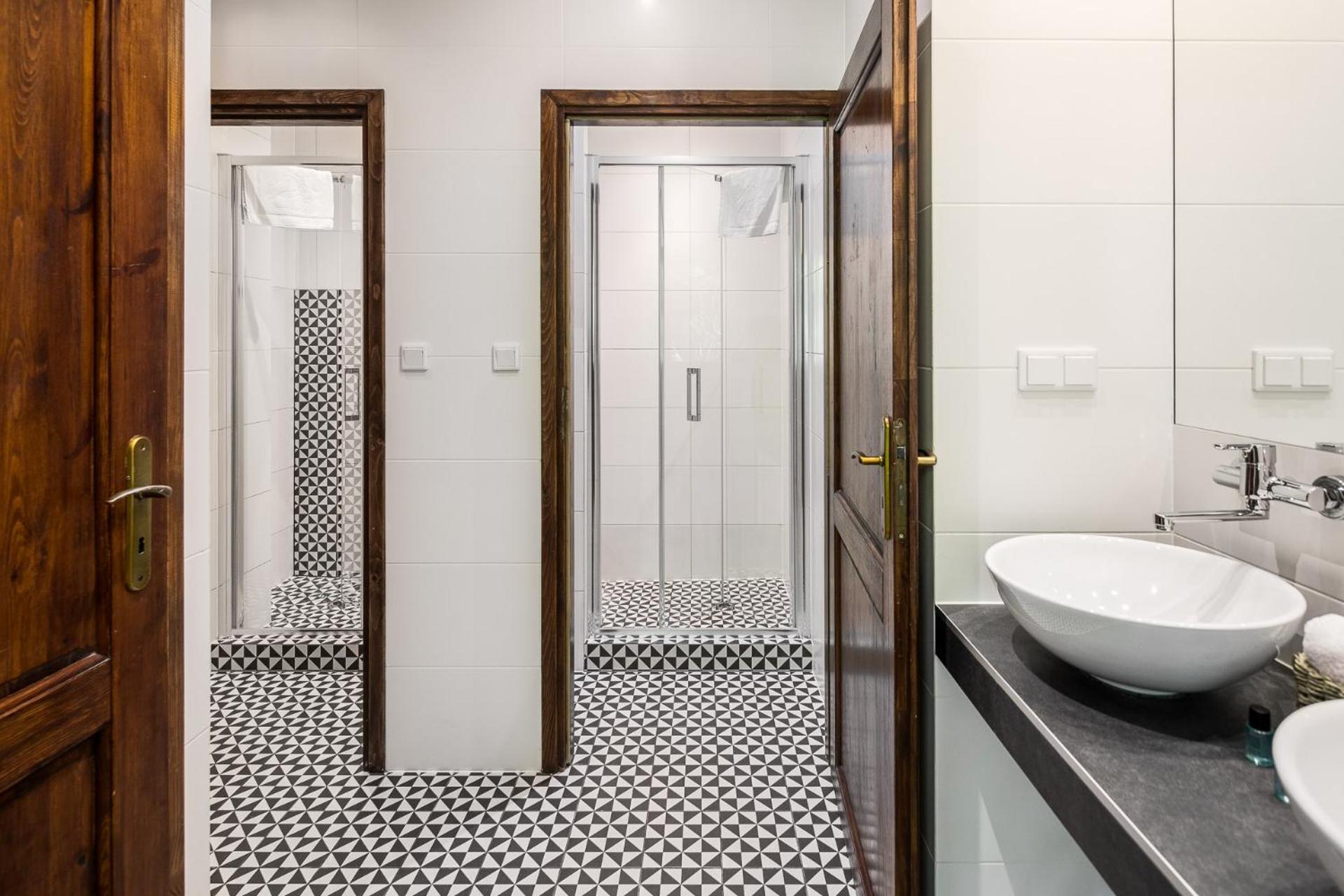 Garden House Apartments คราคูฟ ภายนอก รูปภาพ