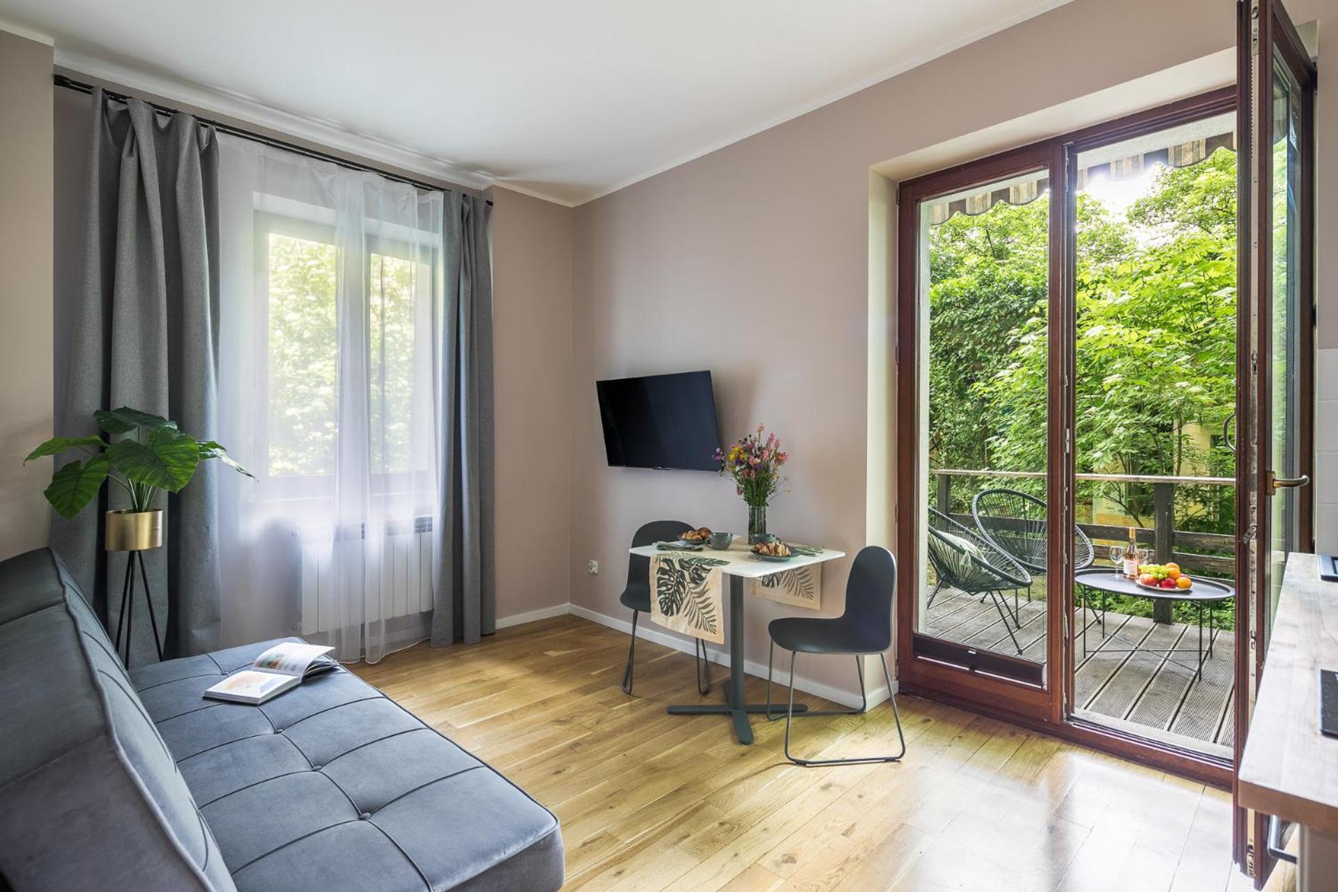Garden House Apartments คราคูฟ ภายนอก รูปภาพ